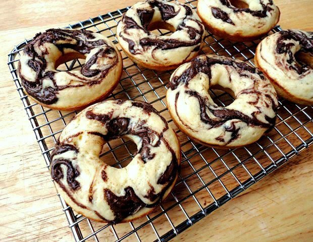 Easy Nutella Donuts